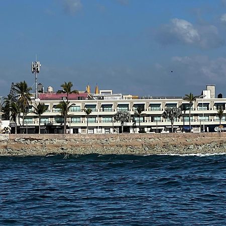 Hotel La Siesta Mazatlán Esterno foto