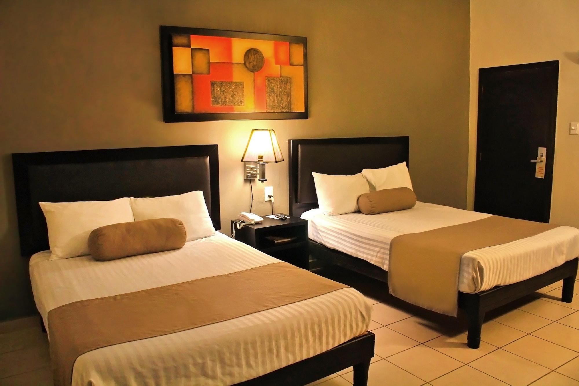 Hotel La Siesta Mazatlán Esterno foto