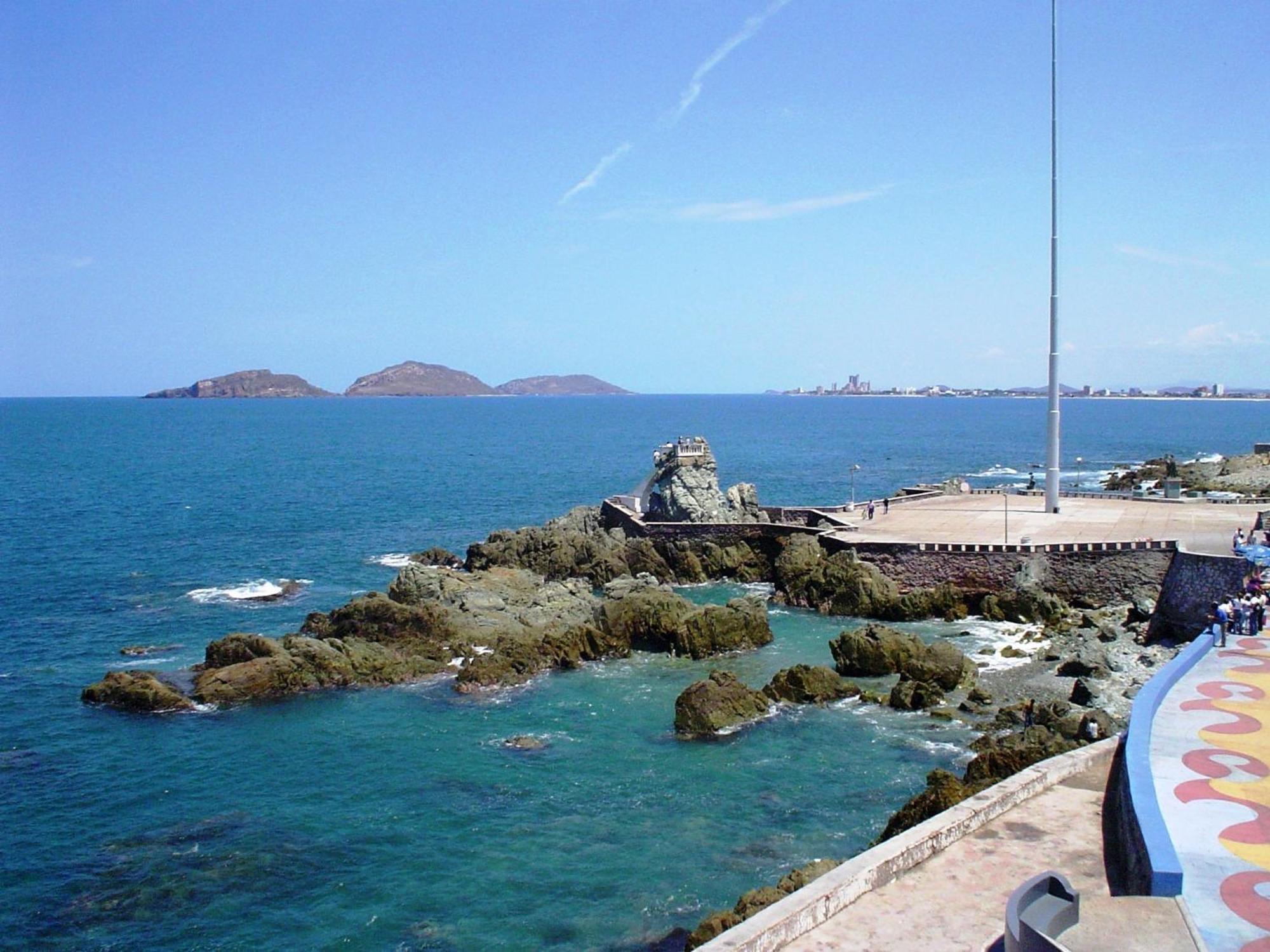 Hotel La Siesta Mazatlán Esterno foto