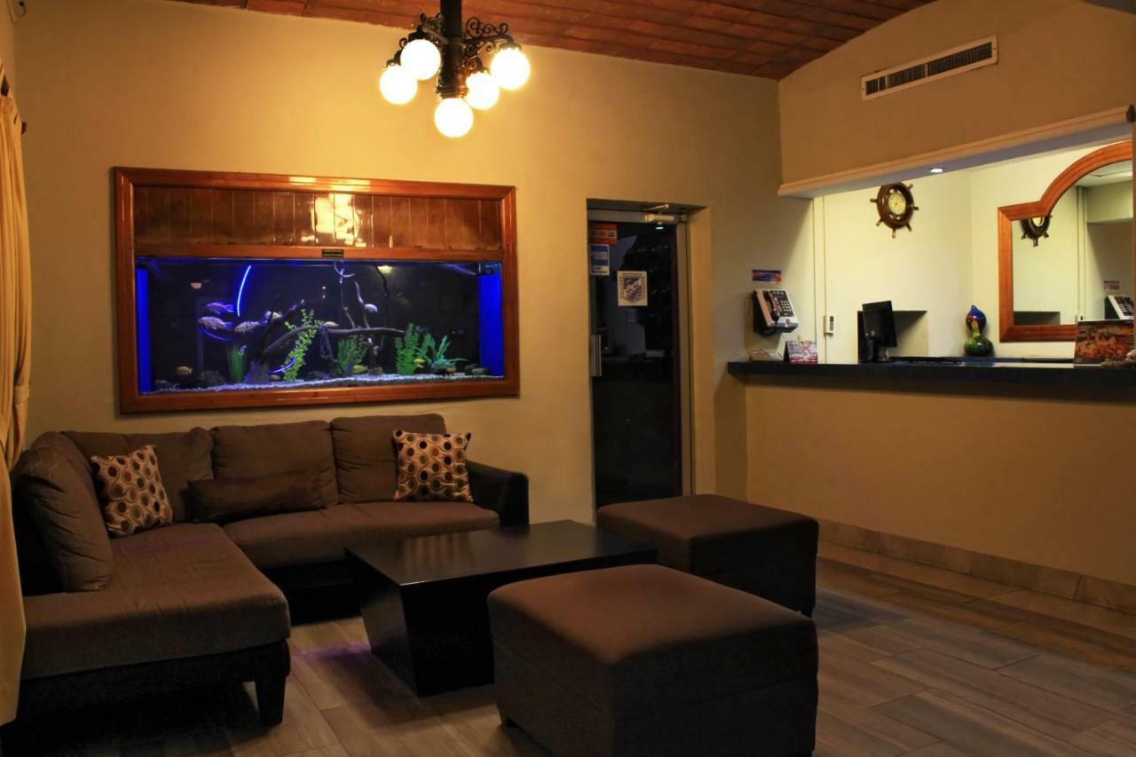 Hotel La Siesta Mazatlán Esterno foto